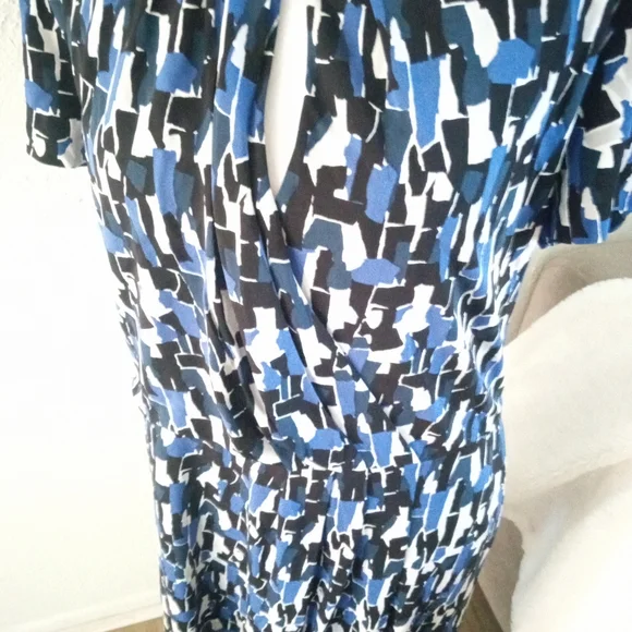 BOSS HUGO BOSS "Enedita" Mosaic Faux Wrap Dress | L - Picture 9 of 12